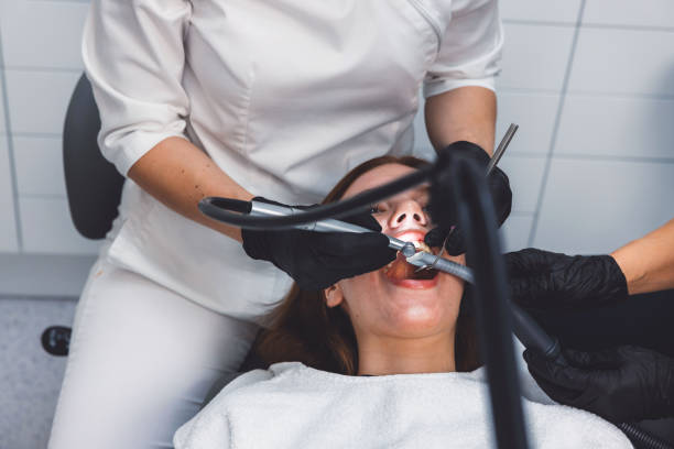 Best Emergency Tooth Extraction in Reedspt, OR